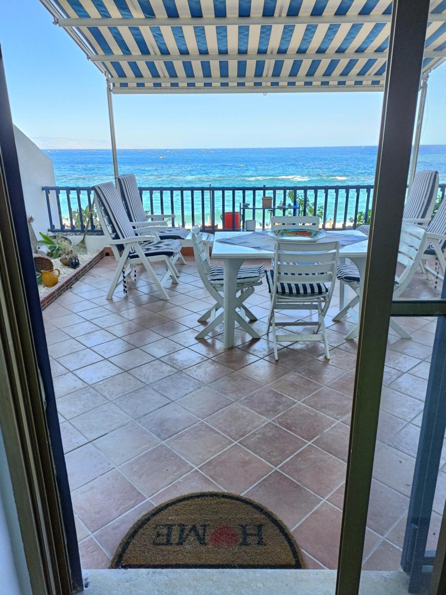Casa Vacanze Margarita SantʼAlessio Siculo エクステリア 写真