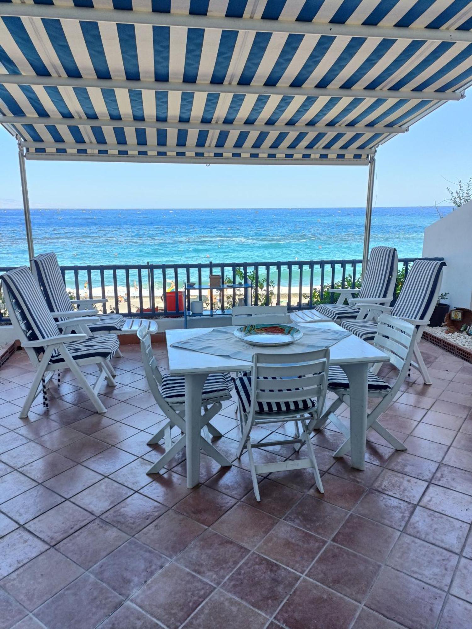 Casa Vacanze Margarita SantʼAlessio Siculo エクステリア 写真