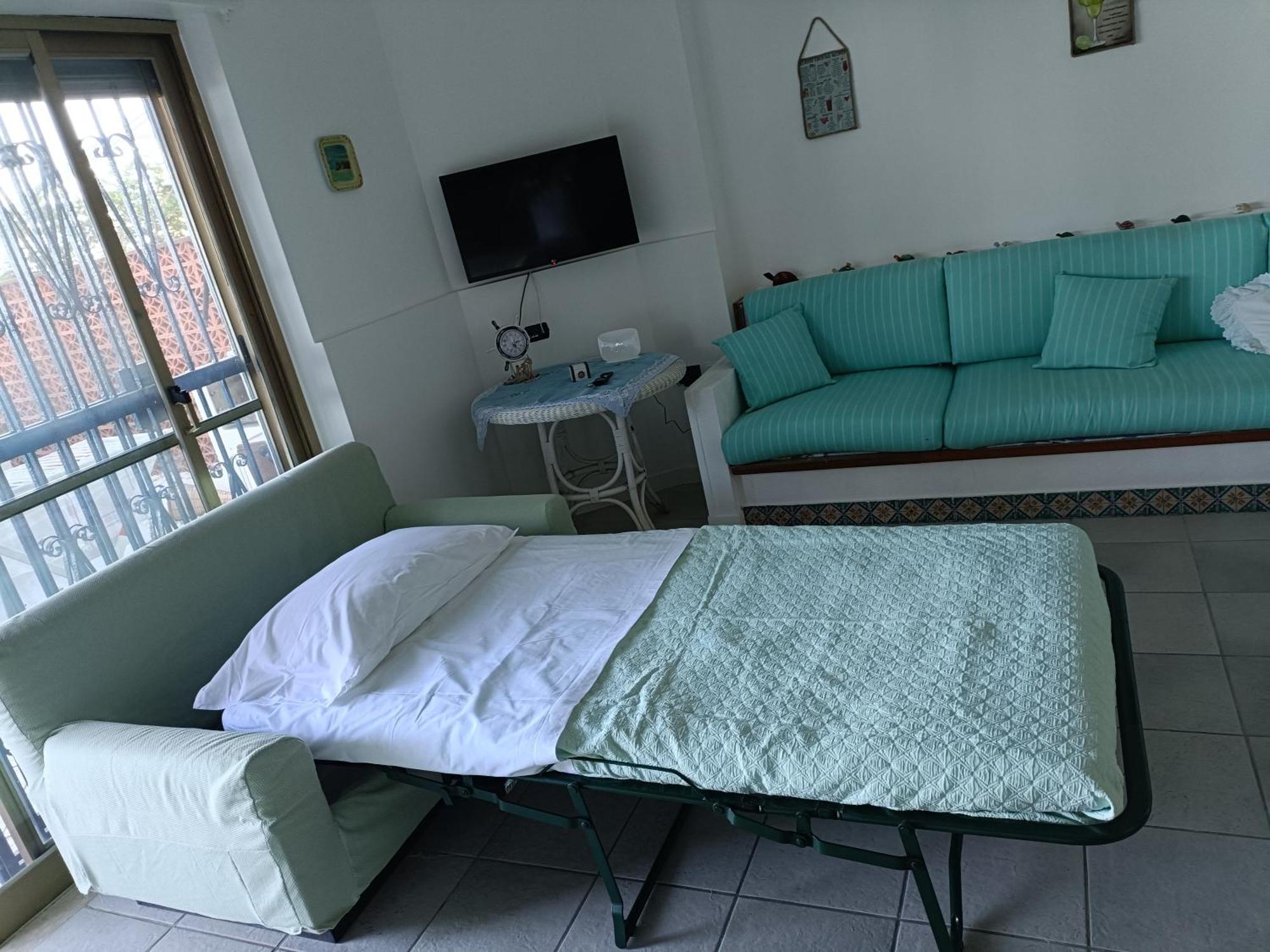 Casa Vacanze Margarita SantʼAlessio Siculo エクステリア 写真