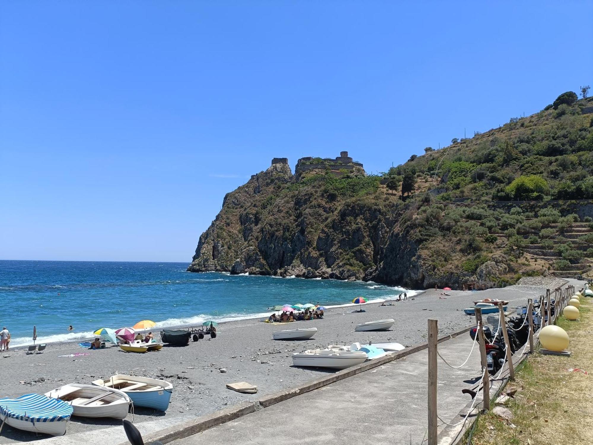 Casa Vacanze Margarita SantʼAlessio Siculo エクステリア 写真